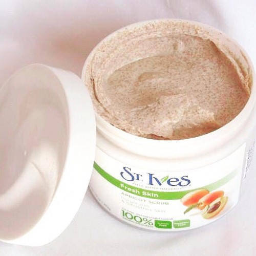 Tẩy Tế Bào Chết ST.Ives Da Mặt Và Toàn Thân Hương Mơ - 283g